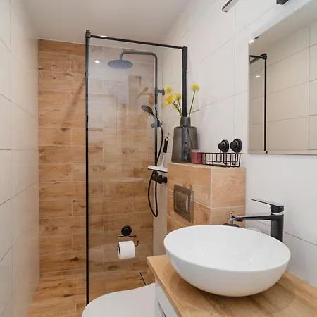 Totu Torunska Old Town דירה